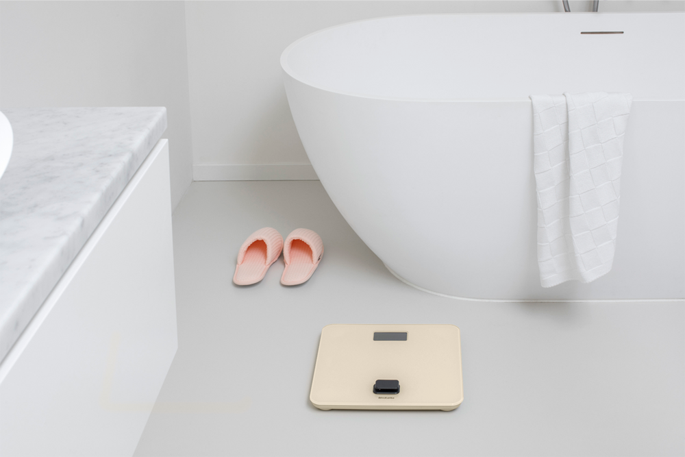 Bathroom Scale ReNew, Battery Free - Soft Beige